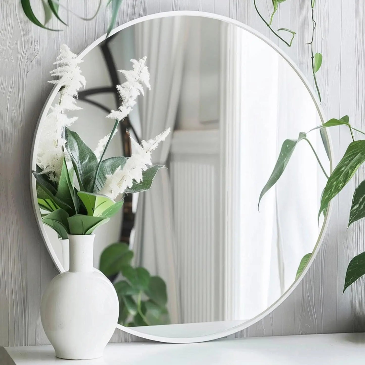Round Mirror