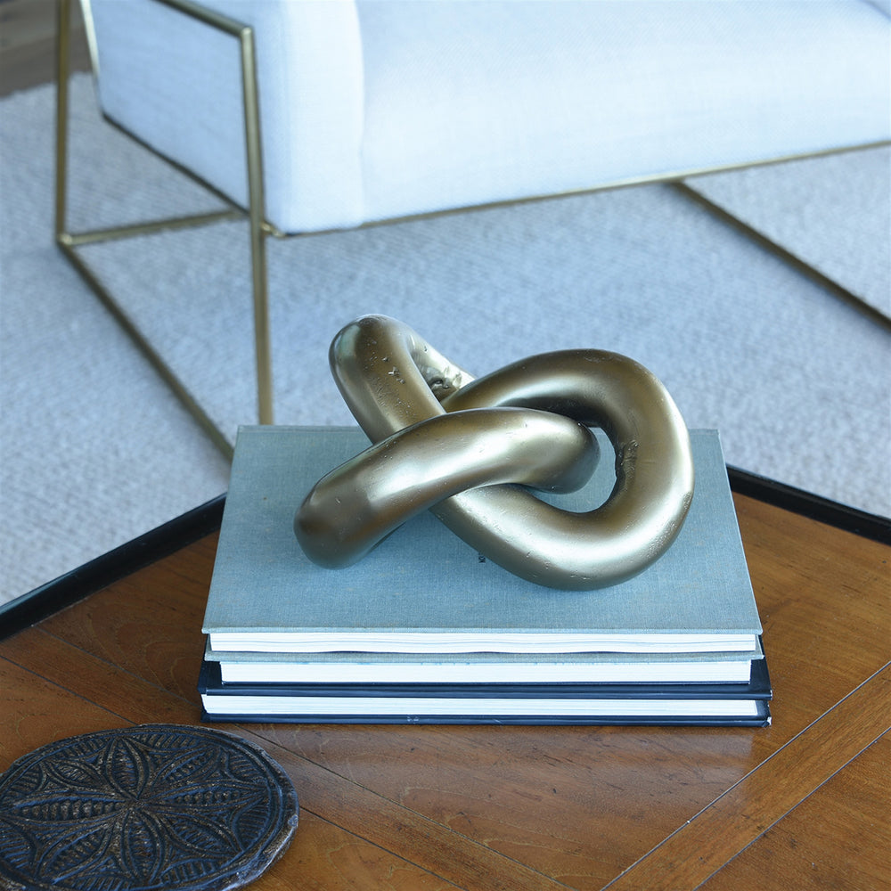 Infinity Knot — Brass