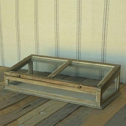 Jennings Display Case — HomArt