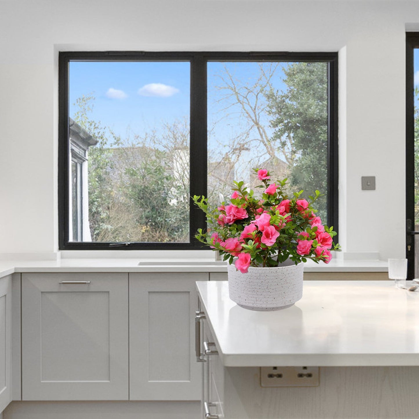 2 Pieces Ceramic Flowerpot, Modern Planter for Patio, Garden or Windowsills - Milk White