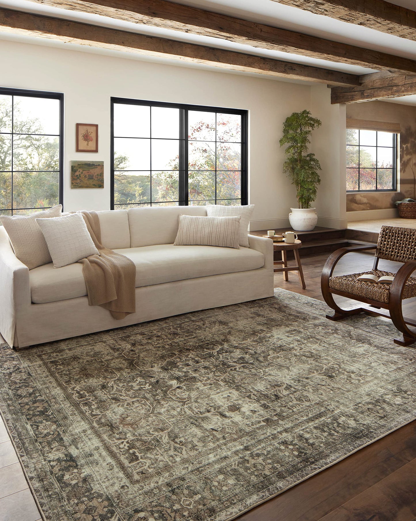Loloi Sinclair Collection Rug