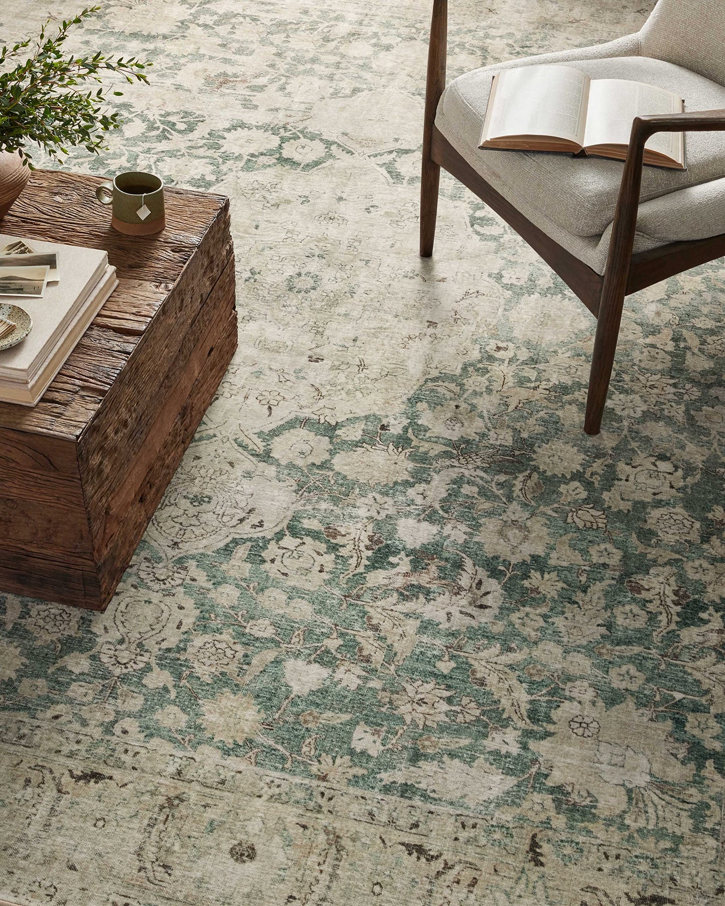 Loloi Sinclair Collection Rug