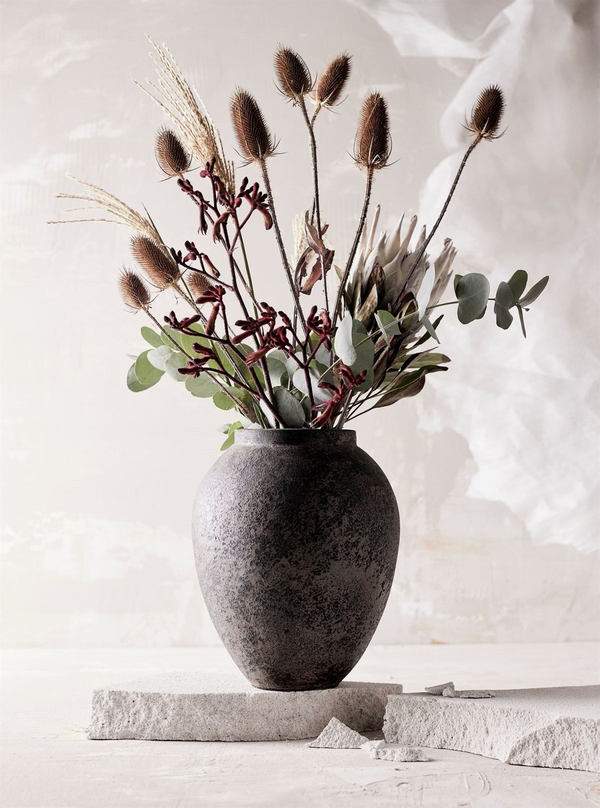 Memory Terracotta Vase by Muubs