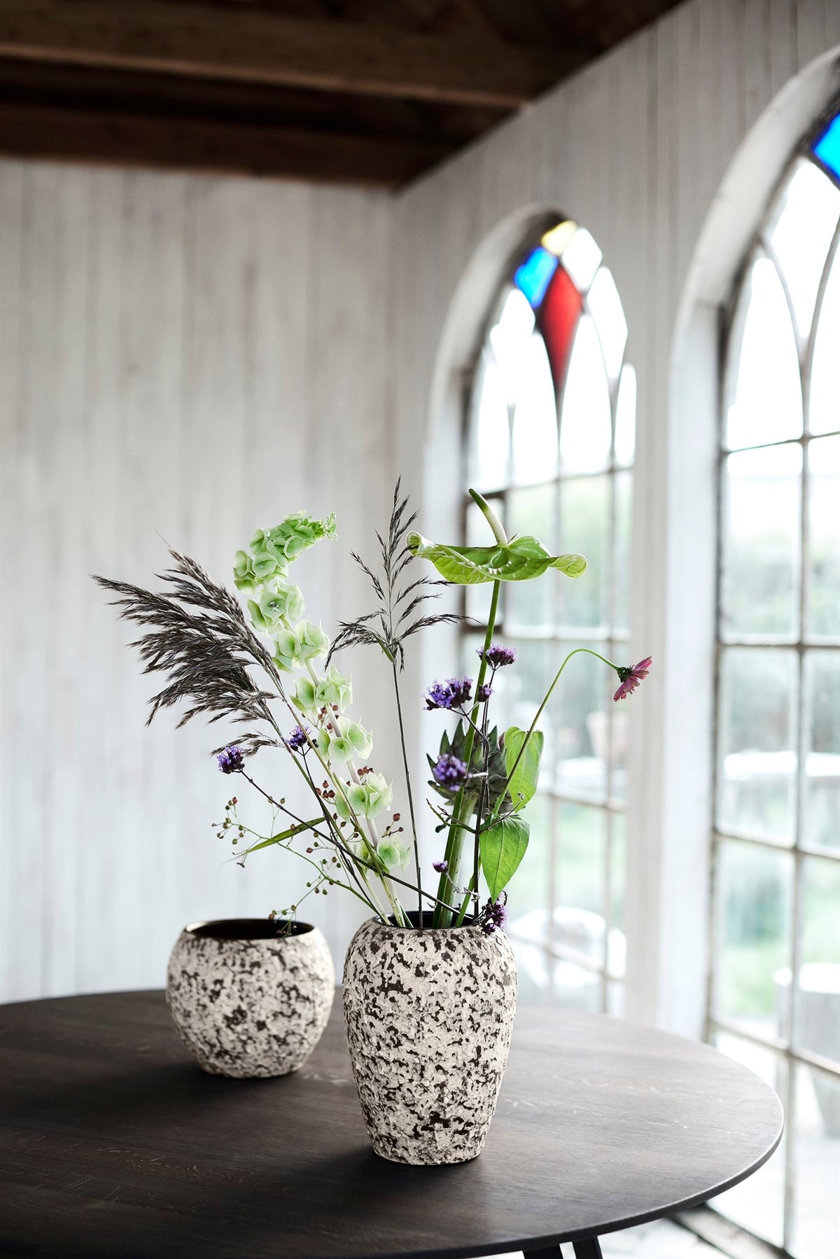 Dawn Textured Terracotta Vase by Muubs